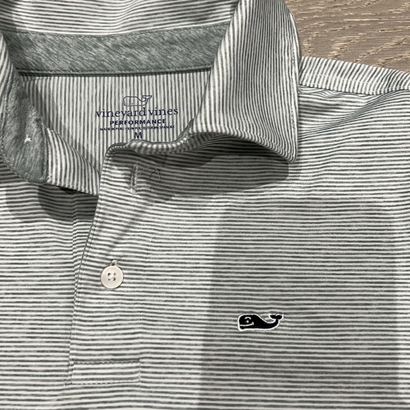 Vineyard Vines Golf shirt - Picture 2 of 2